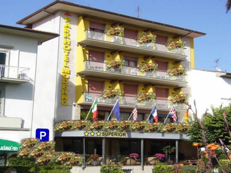 Park Hotel Монтекатини Терме Екстериор снимка