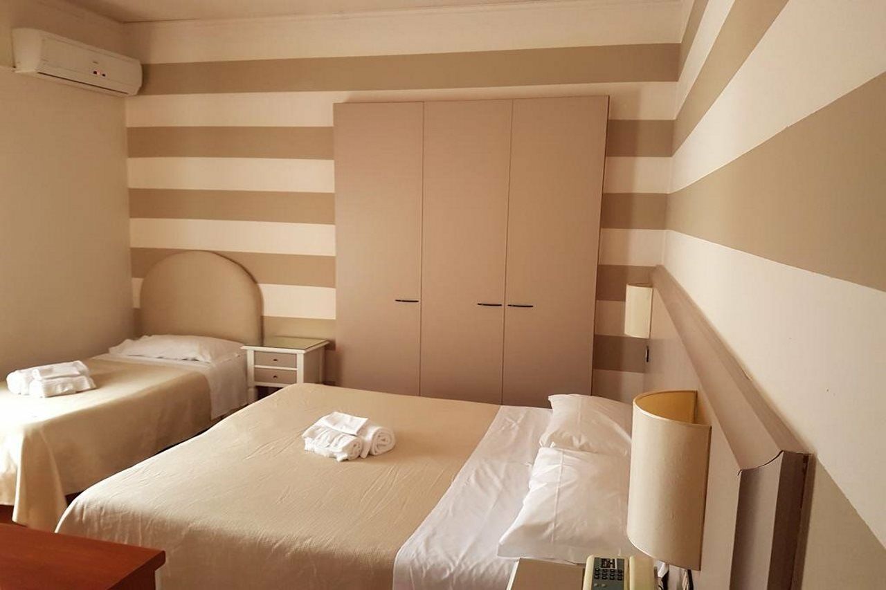 Park Hotel Монтекатини Терме Екстериор снимка